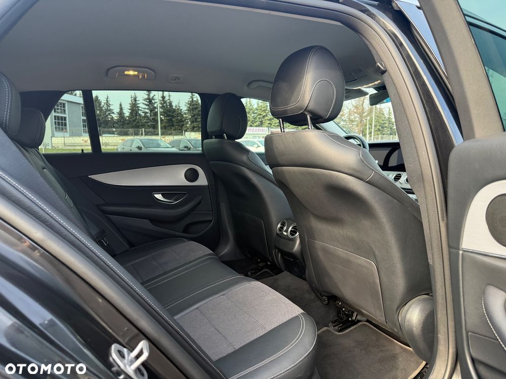Mercedes-Benz Klasa E 220 d 9G-TRONIC Avantgarde - 18