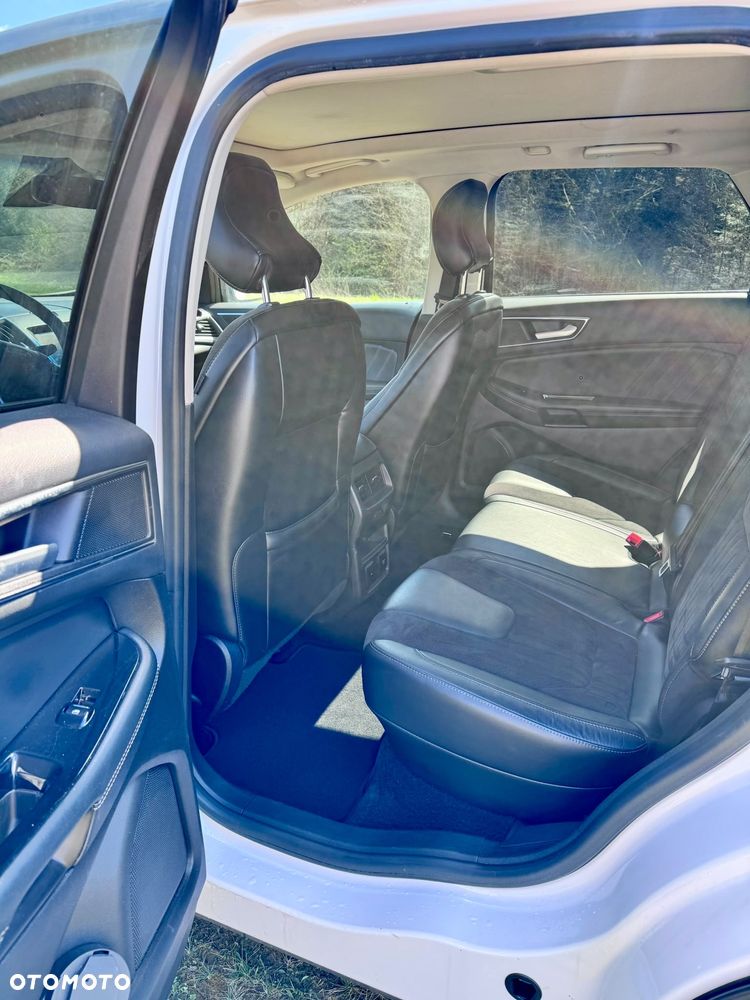 Ford Edge - 18
