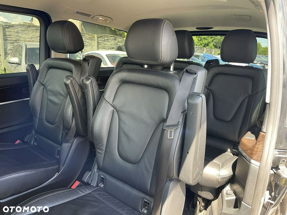 Mercedes-Benz Klasa V 250 d 4-Matic Avantgarde 7G-Tronic (d³ugi) - 13