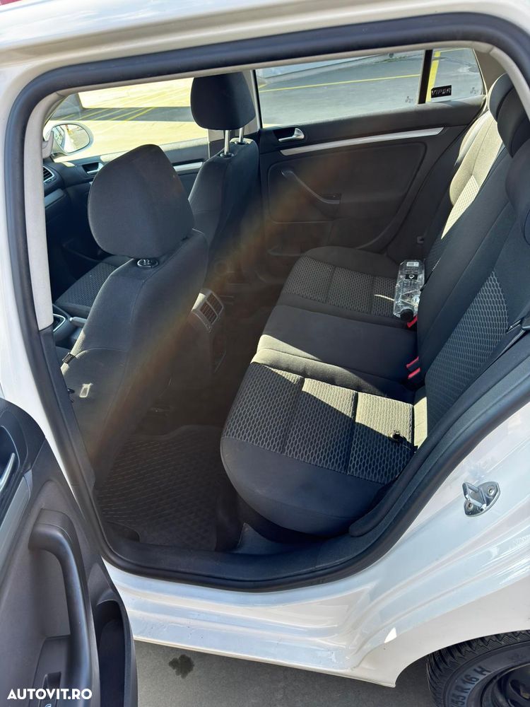 Volkswagen Golf 1.6 TDI BMT Trendline - 5