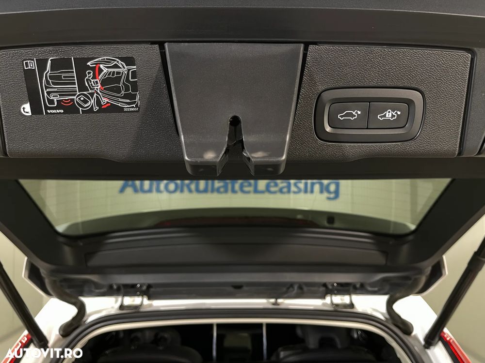 Volvo XC 60 Recharge T8 Twin Engine eAWD Inscription - 31