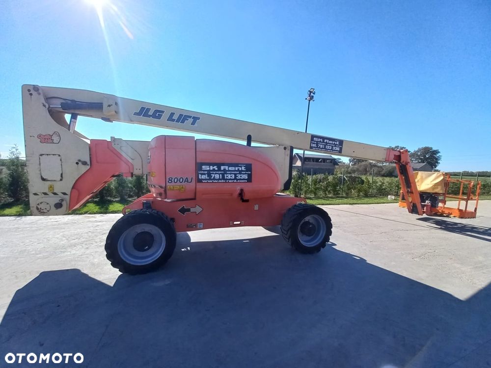 JLG 800aj