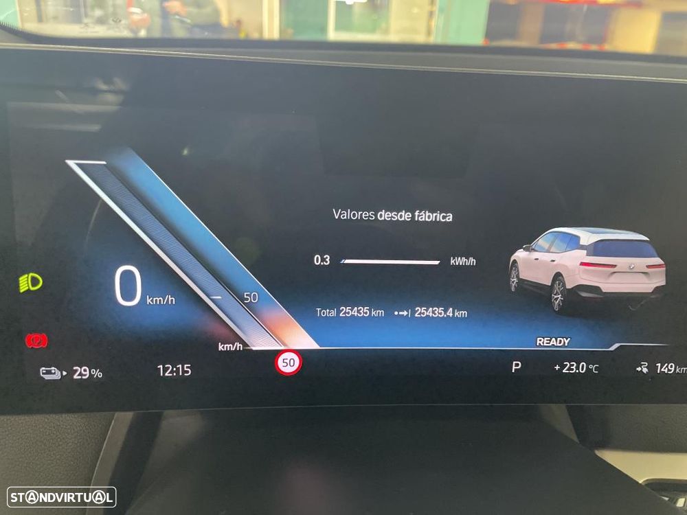BMW iX xDrive 40 - 8