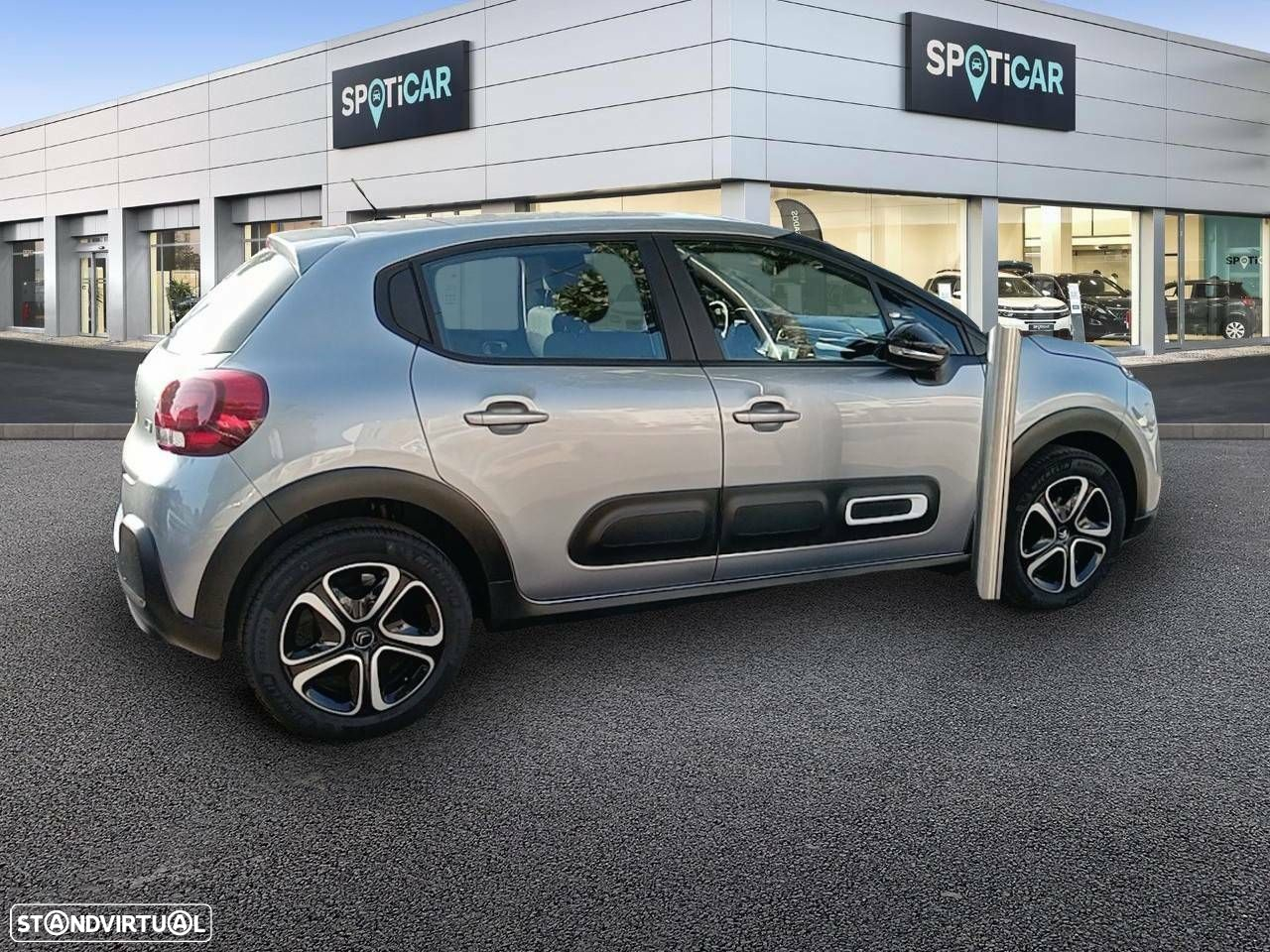 Citroën C3 1.2 PureTech Plus - 4
