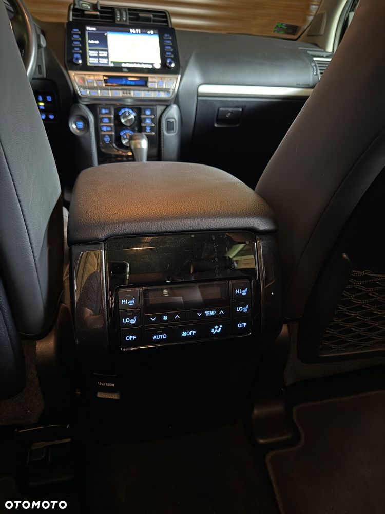 Toyota Land Cruiser LC 2.8 D-4D Executive - 9