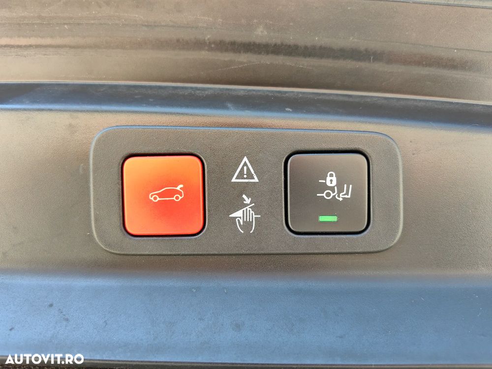 Peugeot 5008 PureTech 130 Stop & Start GPF EAT8 Allure Business-Paket - 10