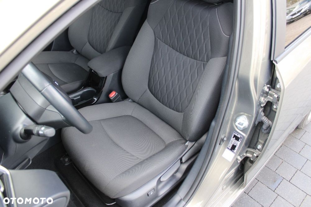 Toyota Corolla - 19