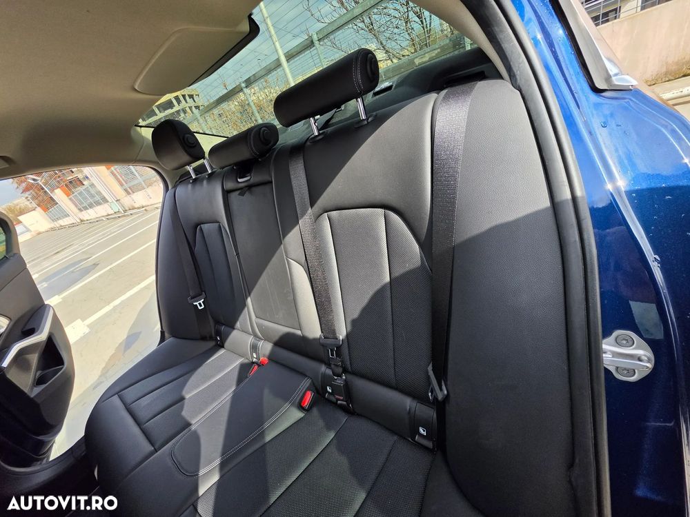 BMW Seria 3 320d xDrive AT MHEV - 25