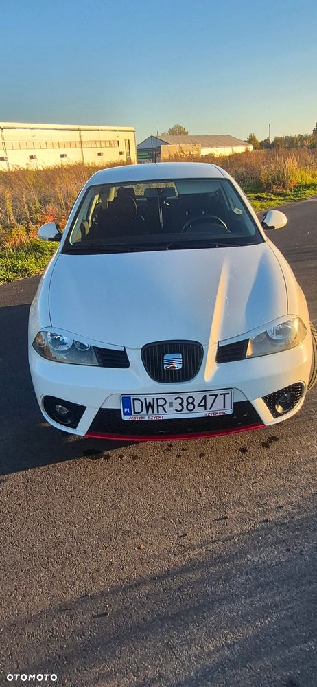 Seat Ibiza 2007 photo 2