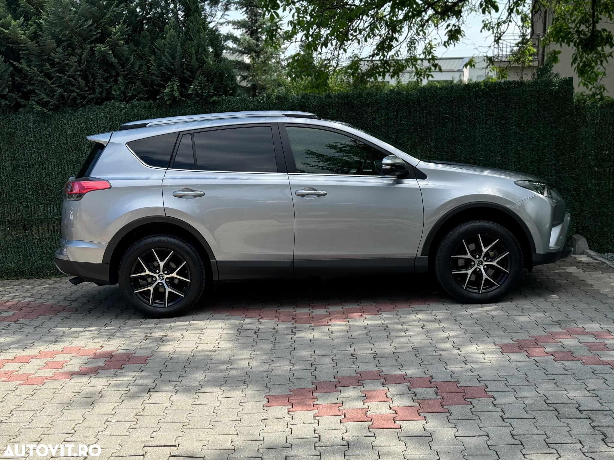 Toyota RAV4 2.5 VVT-i HSD 4x4 Luxury - 7