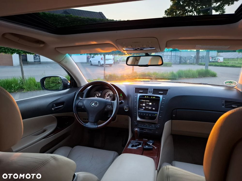 Lexus GS 450h Prestige + - 11