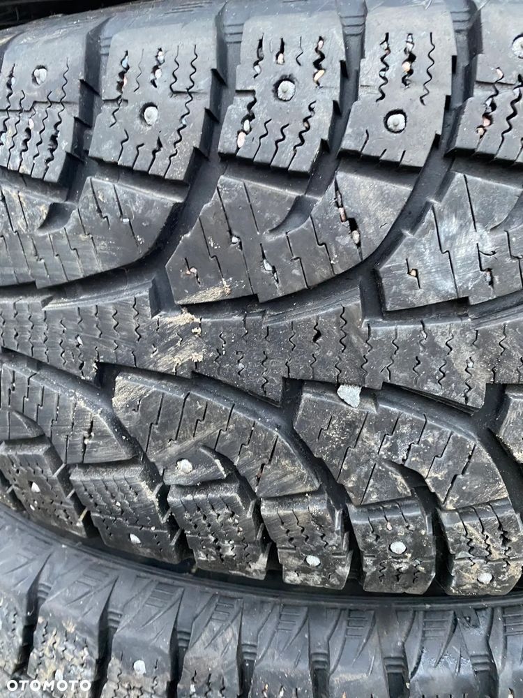 Opony zimowe Jeep Patrol Pajero L200 4X4 z kolcami HANKOOK 245/70/17 - 3