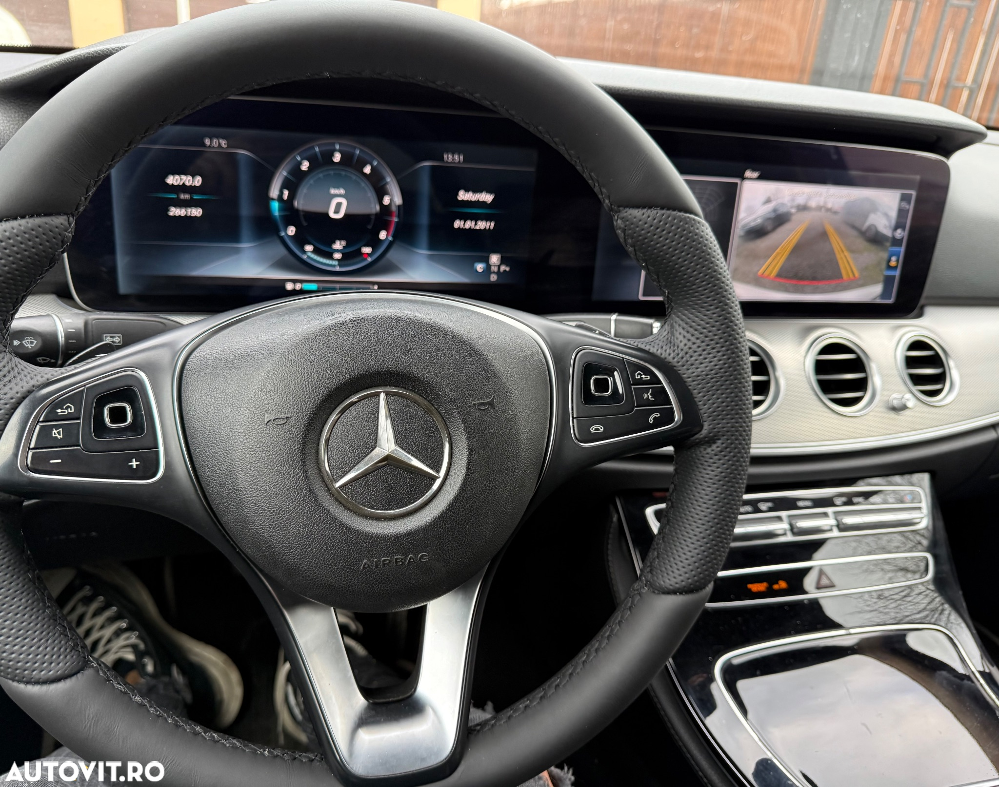 Mercedes-Benz E 220 d 9G-TRONIC AMG Line - 38