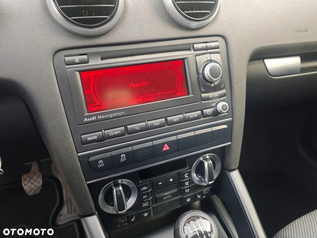 Audi A3 1.4 TFSI Sportback Ambiente - 35