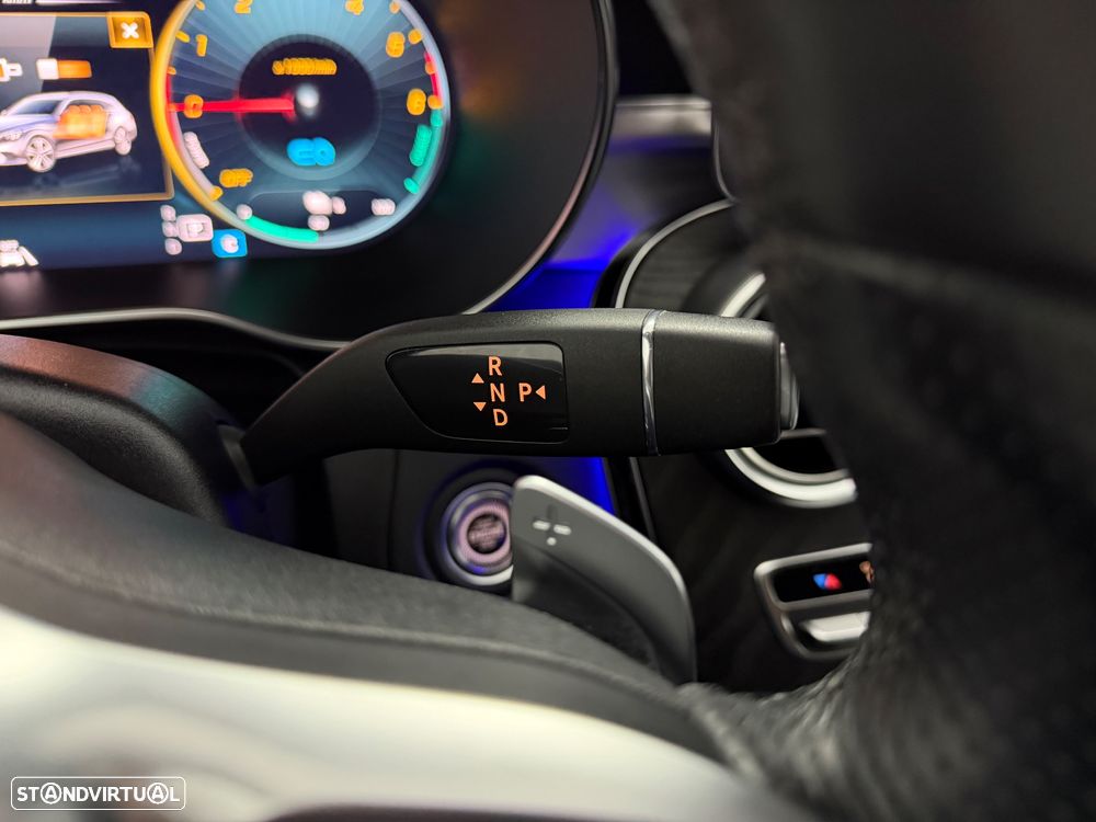 Mercedes-Benz C 300 BlueTEC Hybrid AMG Line - 26