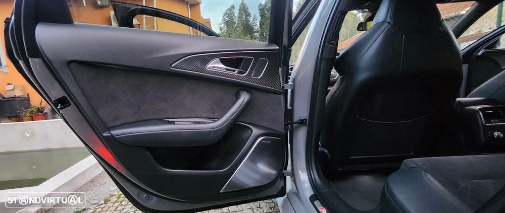 Audi RS6 Avant 4.0 TFSi quattro Tiptronic - 17