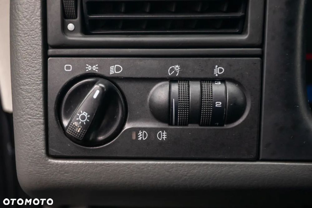 Volkswagen Multivan ver-2-0-tdi-highline-dsg - 28