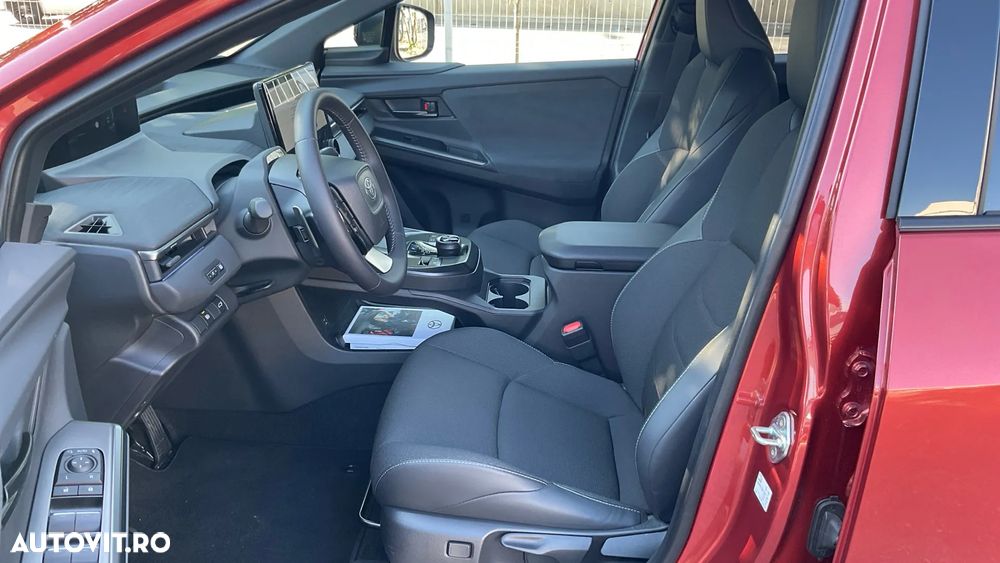 Toyota C-HR 72 kWh Dynamic Long Range - 13