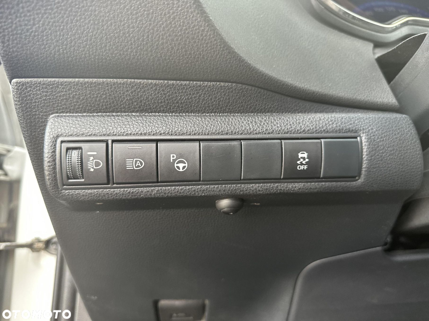 Toyota Corolla - 20