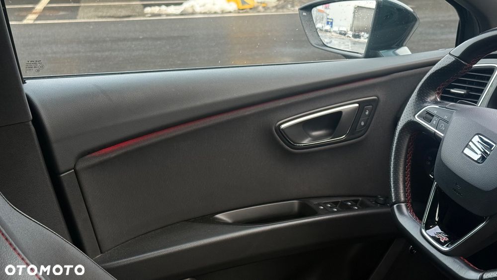 Seat Leon Sportstourer 1.5 eTSI ACT OPF DSG FR - 30