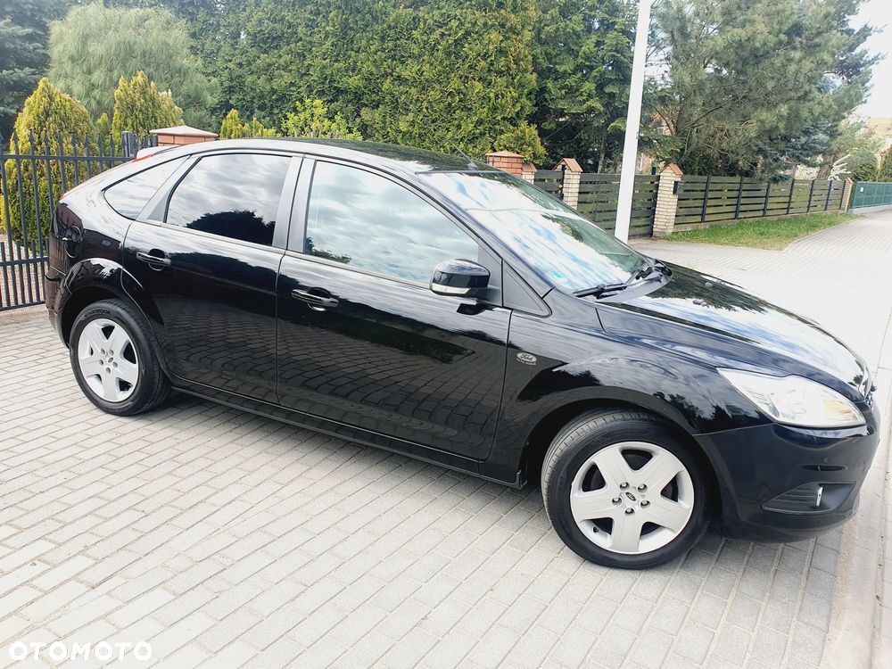 Ford Focus 1.8 Style - 9