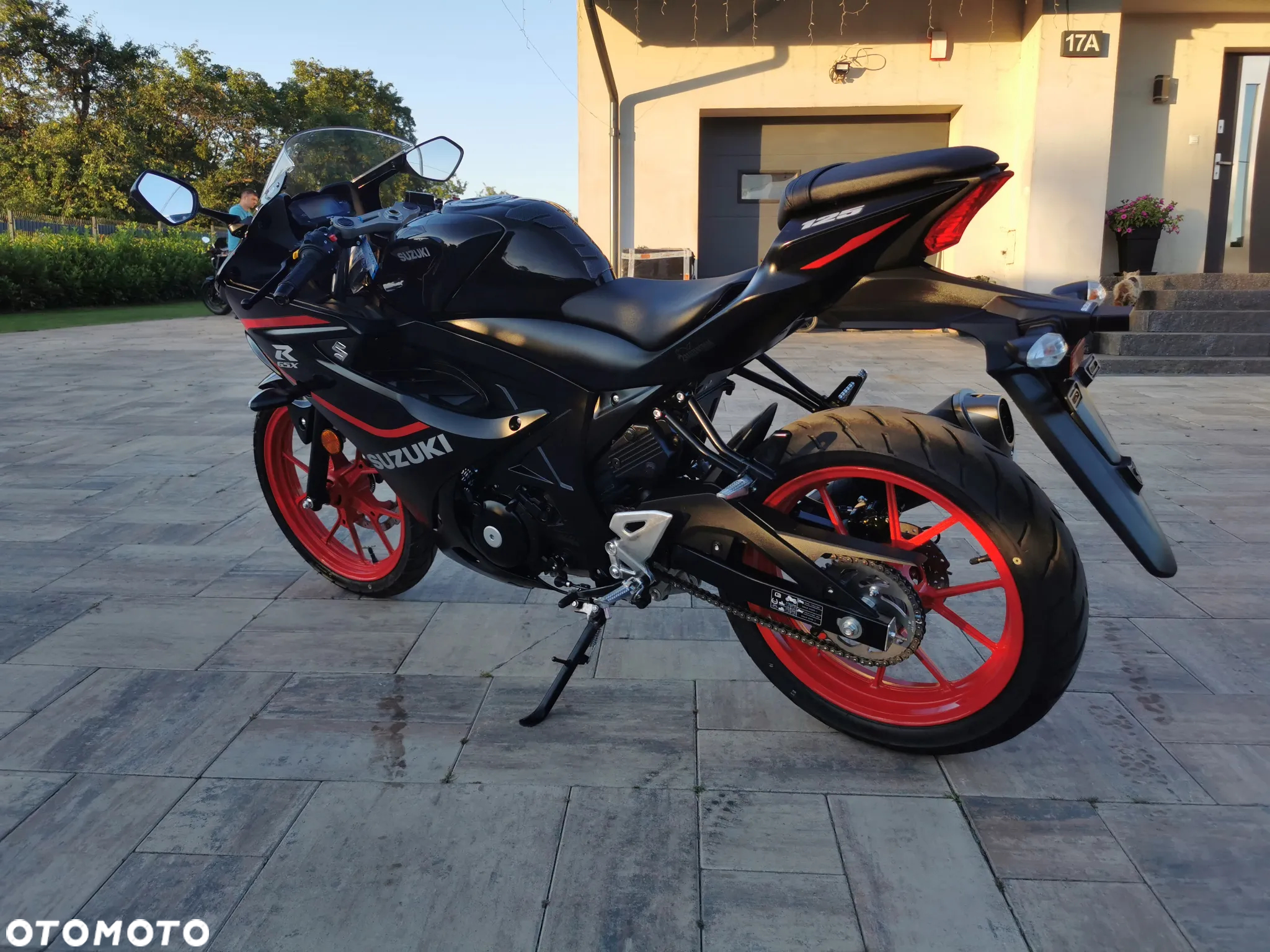 Suzuki GSX-R - 4