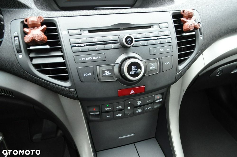 Honda Accord 2.2d Comfort - 23