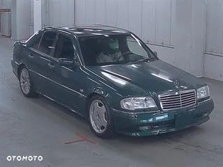 Mercedes-Benz Klasa C 36 AMG - 29