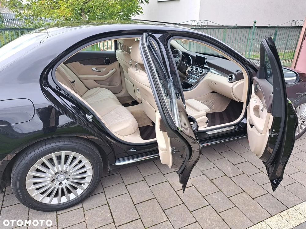 Mercedes-Benz Klasa C 180 7G-TRONIC - 8