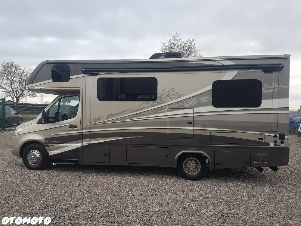 Mercedes-Benz Sprinter - 3