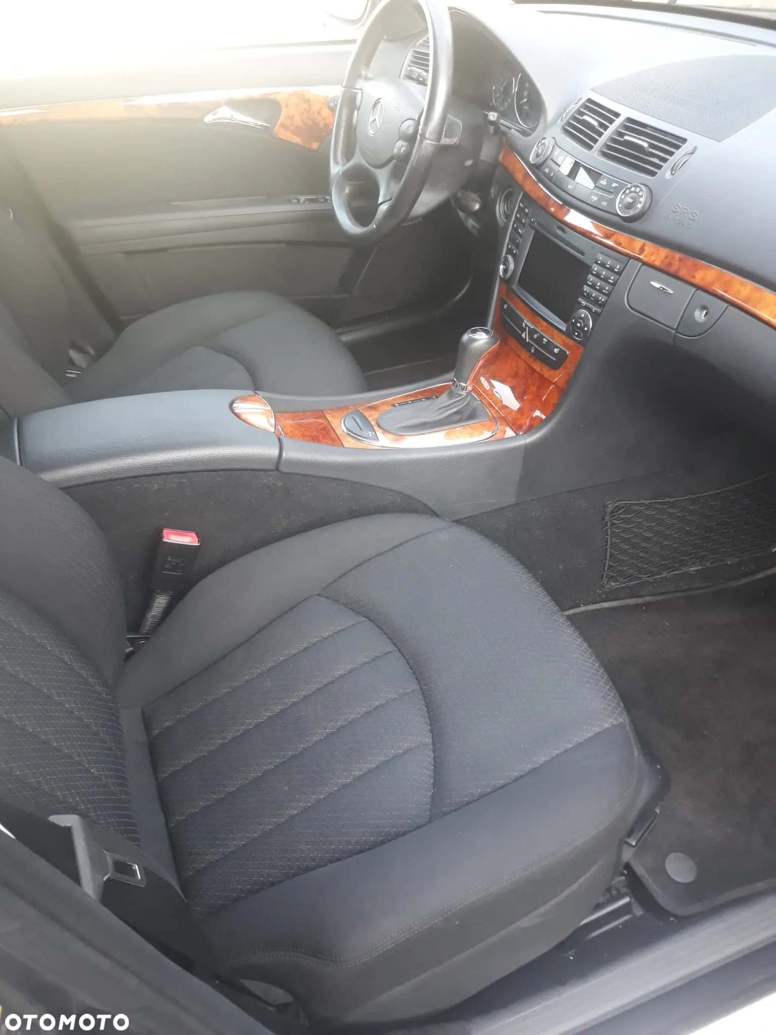 Mercedes-Benz Klasa E 220 T CDI Automatik Elegance DPF - 14