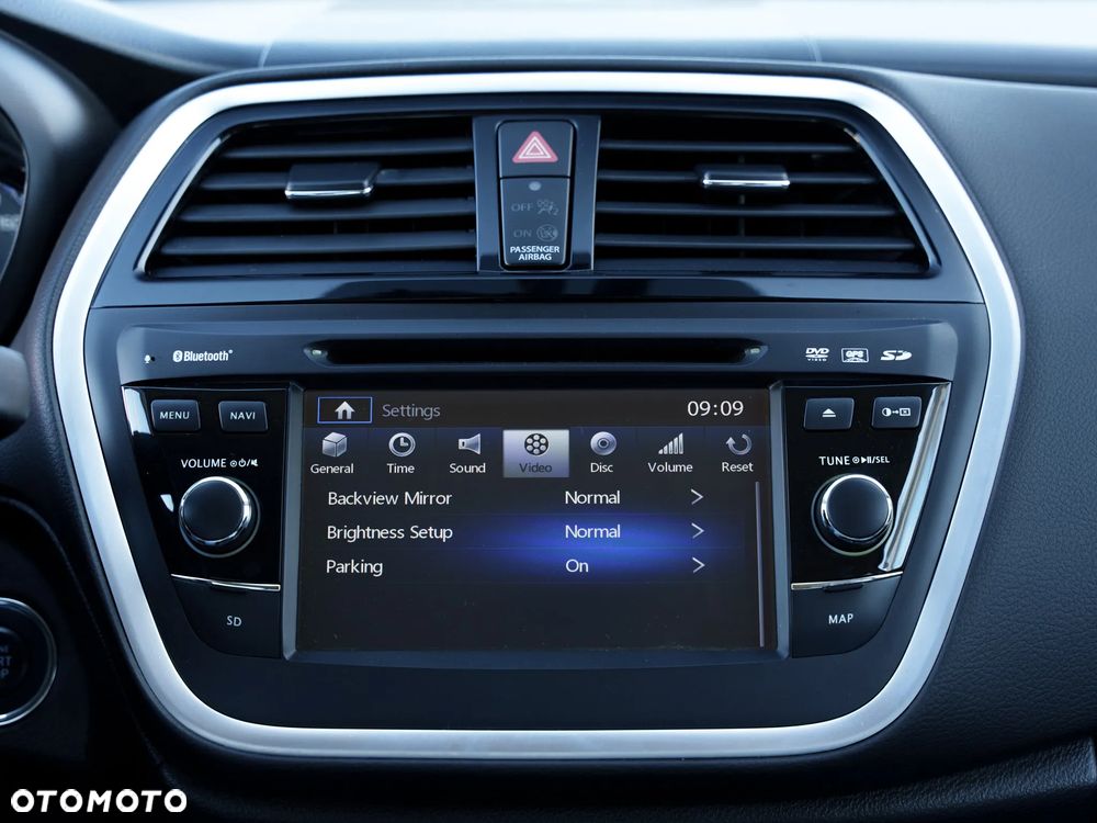 Suzuki SX4 S-Cross 1.4 T Elegance 4WD - 39