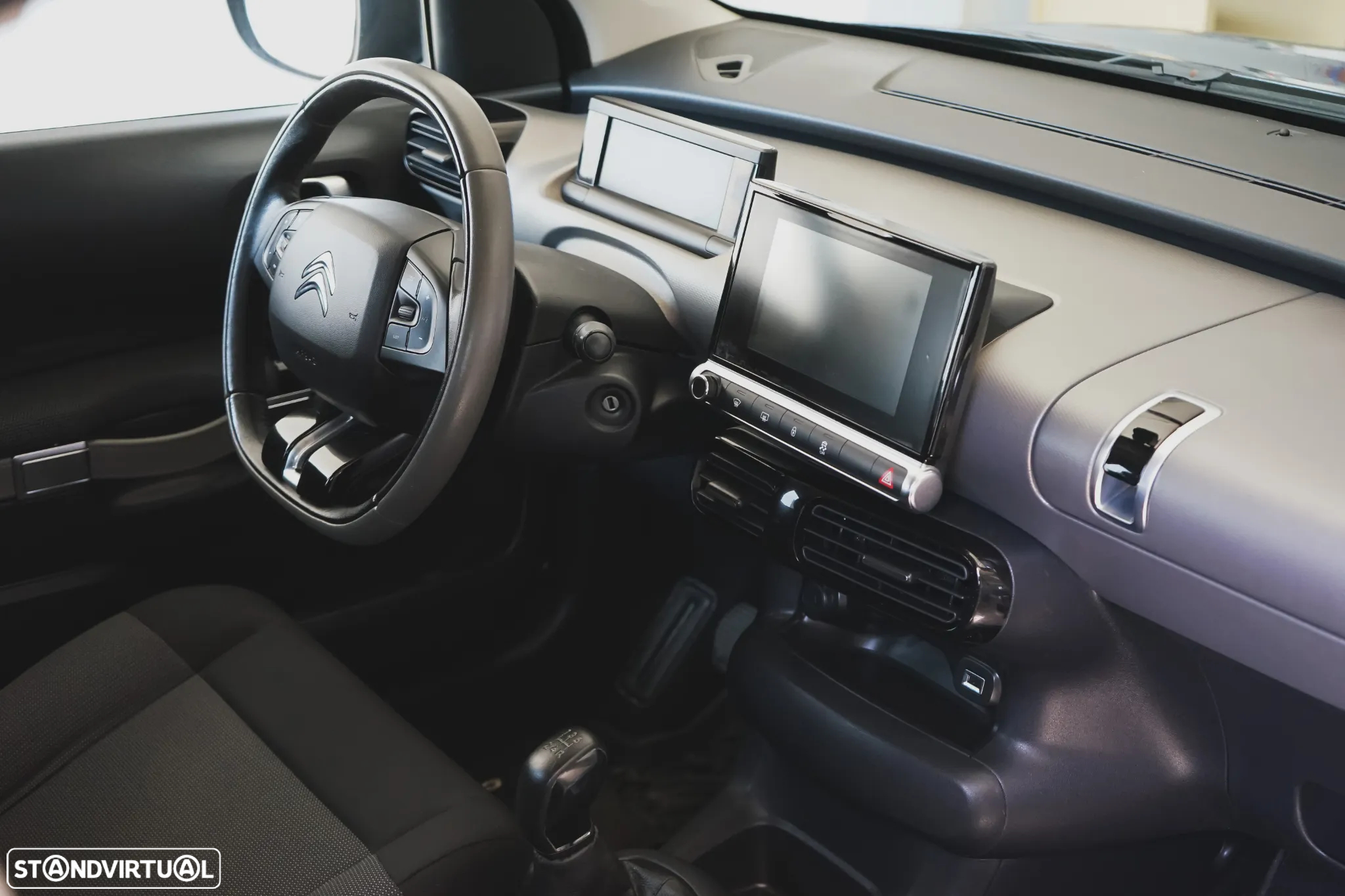 Citroën C4 Cactus 1.6 BlueHDi Shine Ed.Midnight - 9