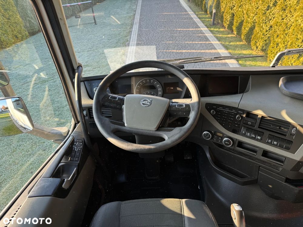 Volvo FH 500 SPOILER - 12