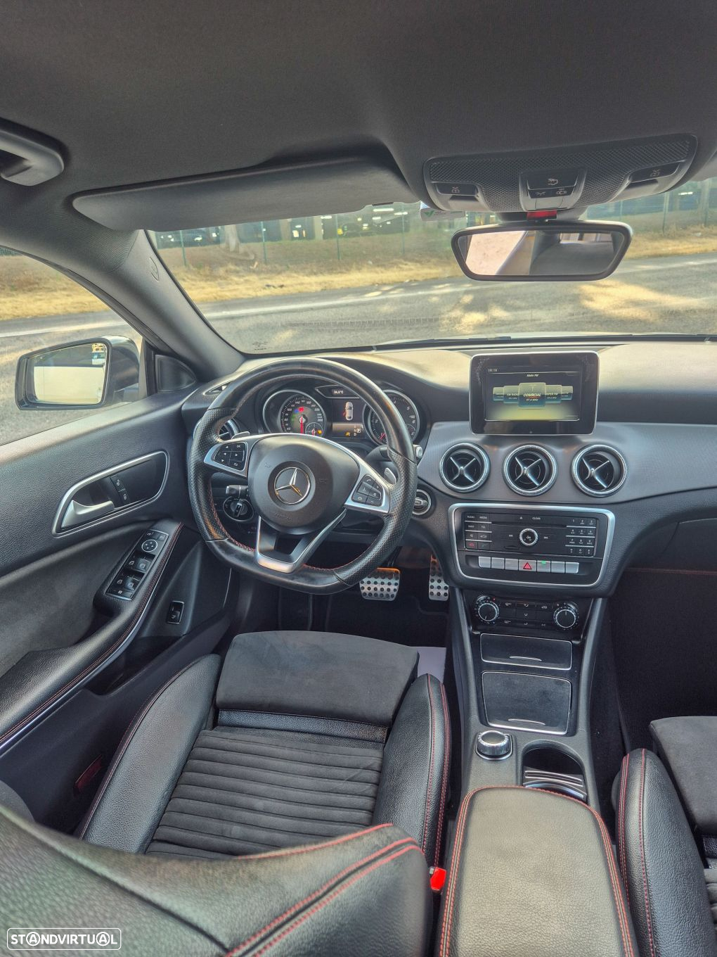 Mercedes-Benz CLA 180 (CDI) d 7G-DCT AMG Line - 12