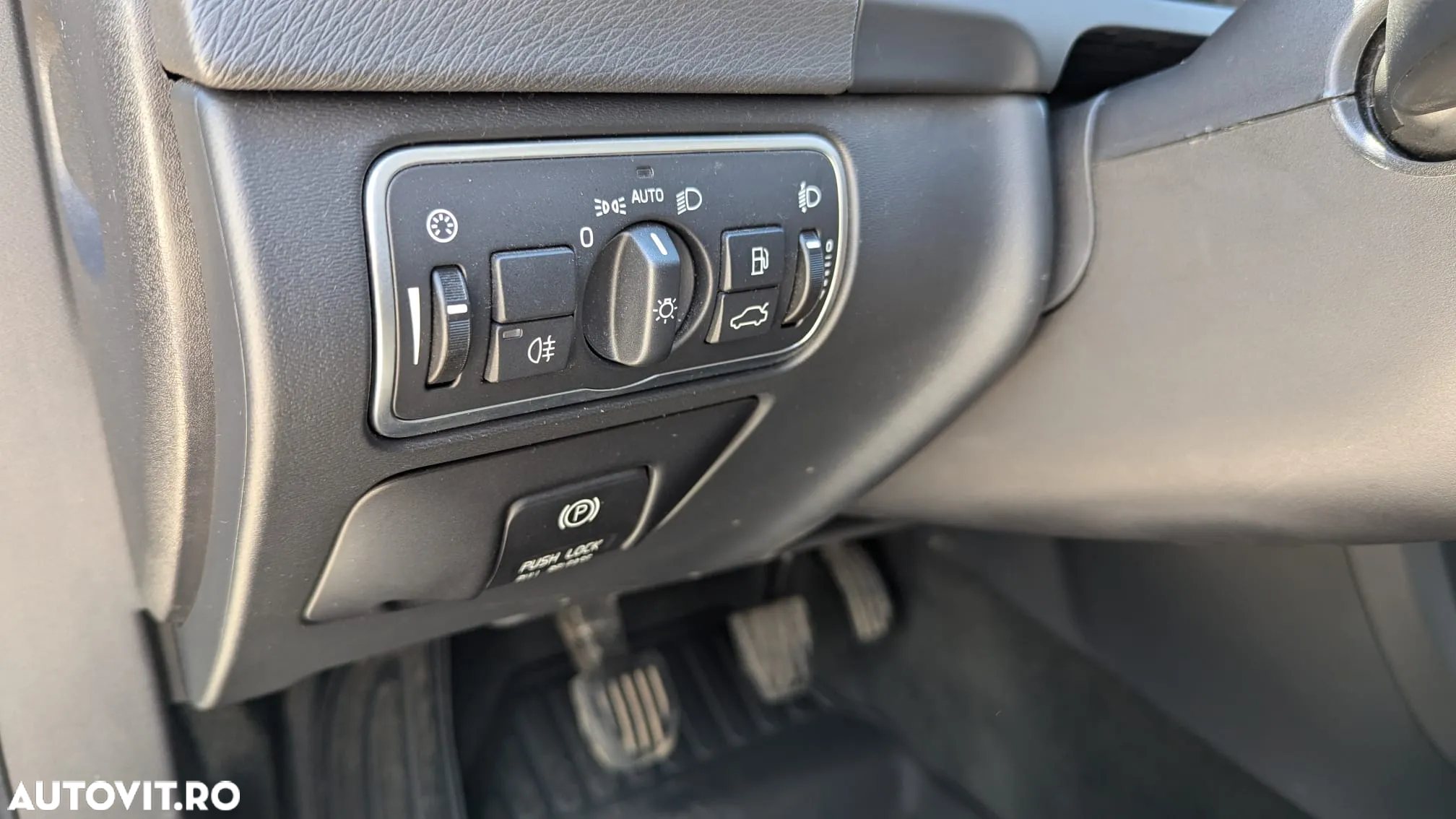 Volvo V60 D4 Summum - 11