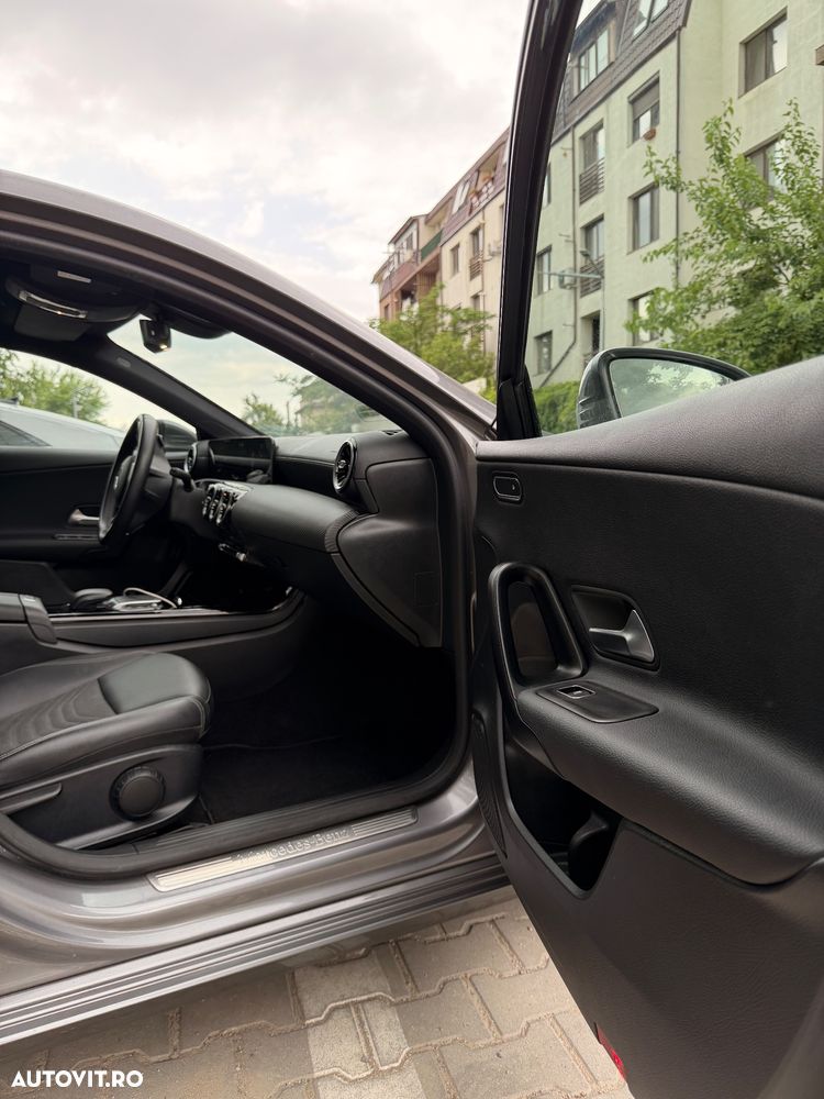 Mercedes-Benz A 180 - 11