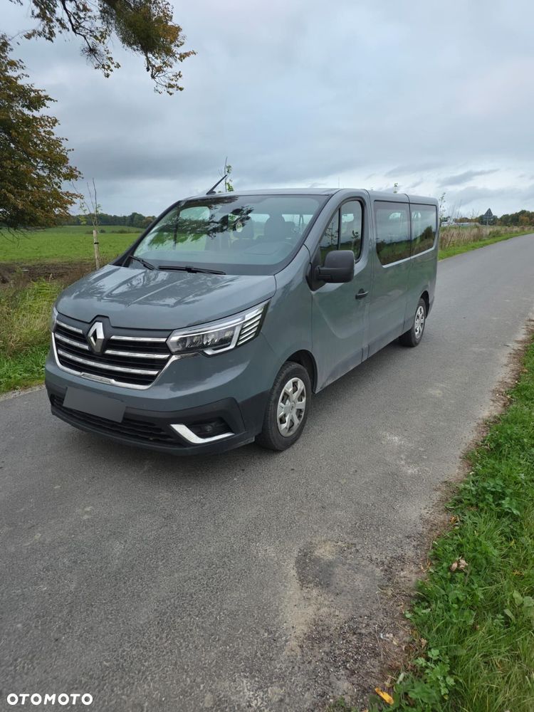 Renault Trafic - 1