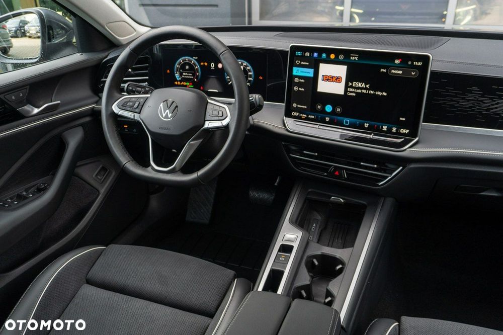Volkswagen Passat Variant - 17