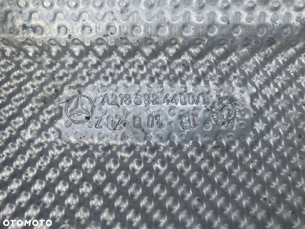 OSŁONY TERMICZNE PODWOZIA MERCEDES E-KLASA W213 KOMBI KOMPLET - 4