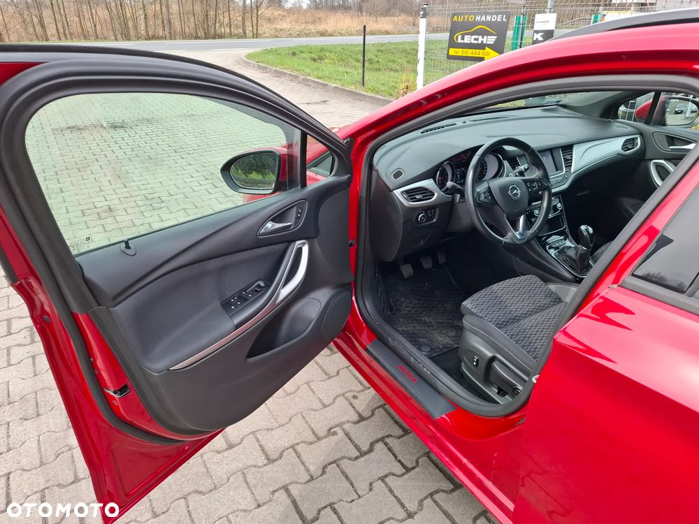 Opel Astra 1.2 T Edition S&S - 10