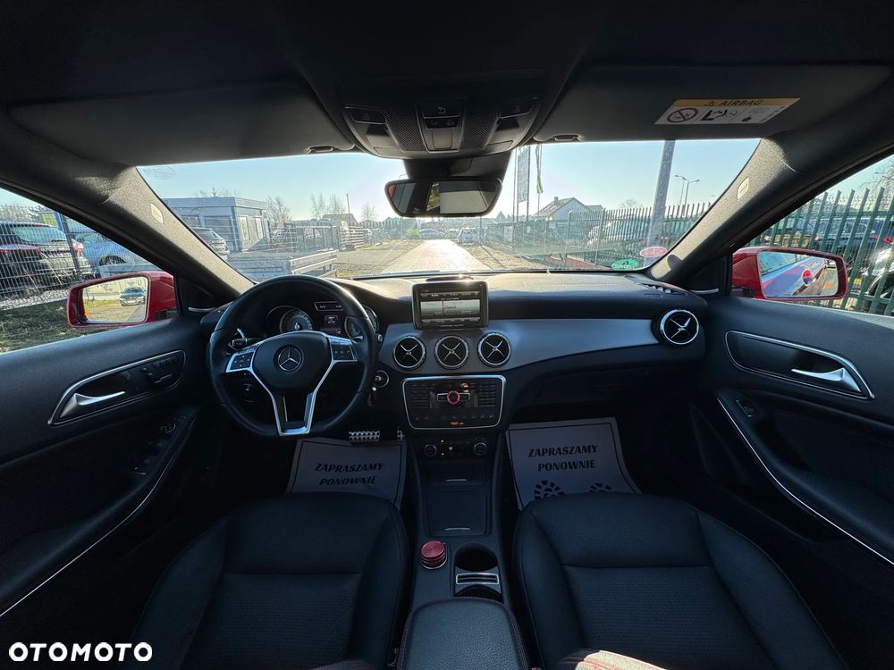 Mercedes-Benz GLA 250 4Matic 7G-DCT AMG Line - 19