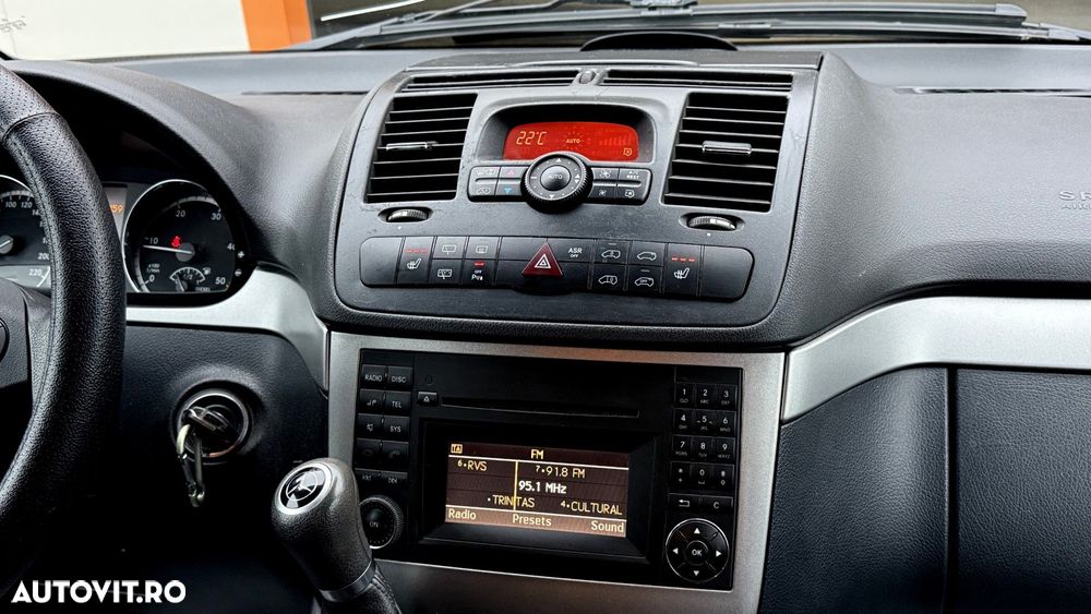 Mercedes-Benz Vito - 15