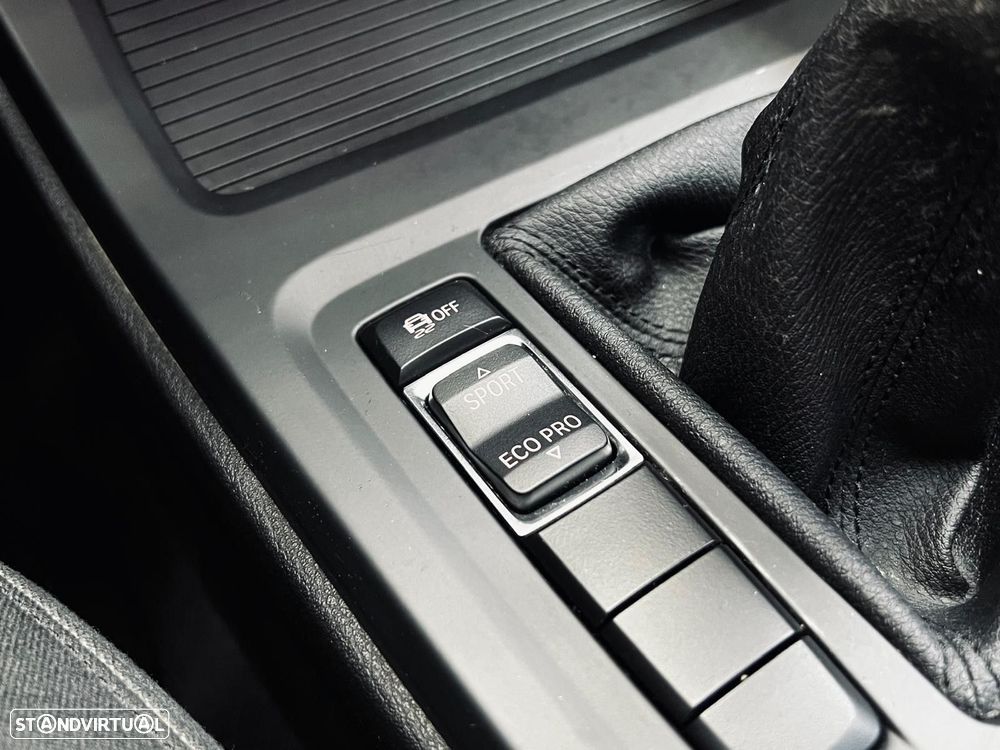 BMW X1 16 d sDrive Advantage - 35