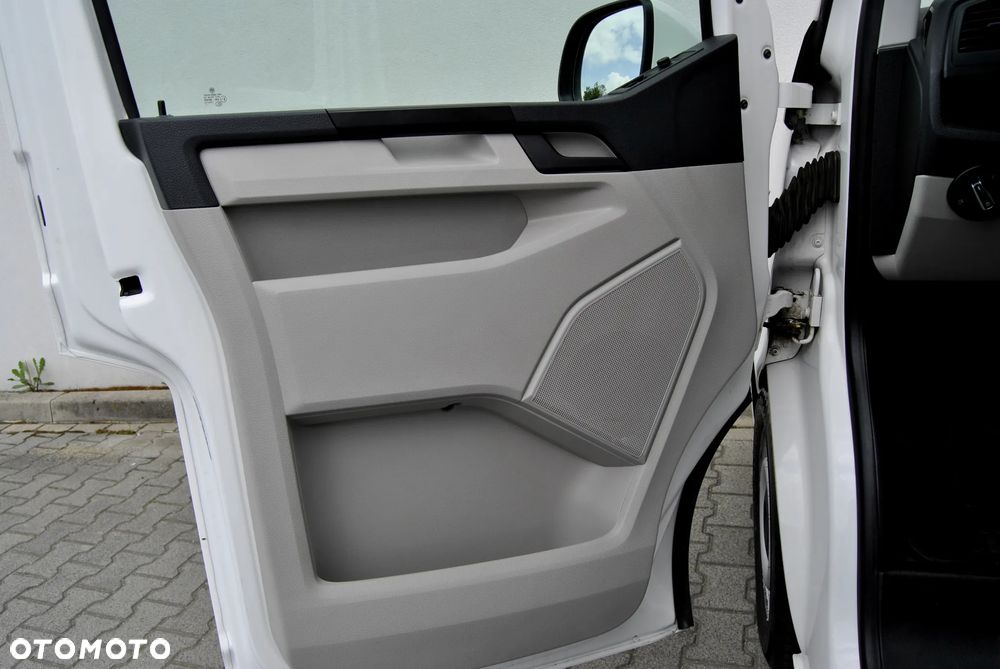 Volkswagen Caravelle L1 Trendline - 22