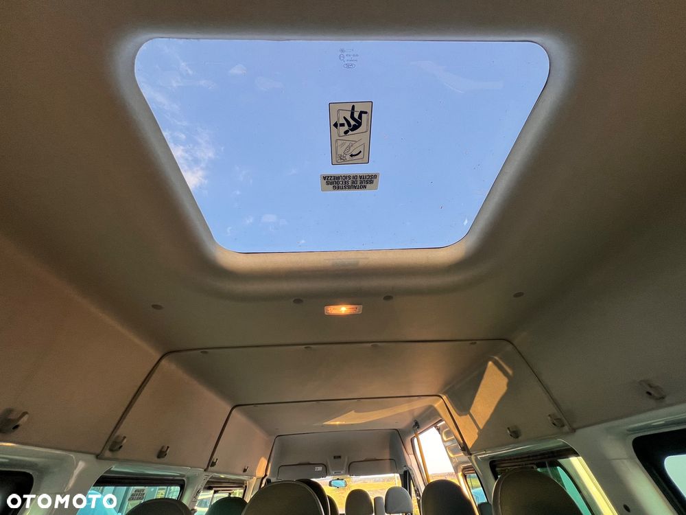 Ford TRANSIT 17 osobowy KLIMA TACHOGRAF TEMPOMAT - 30