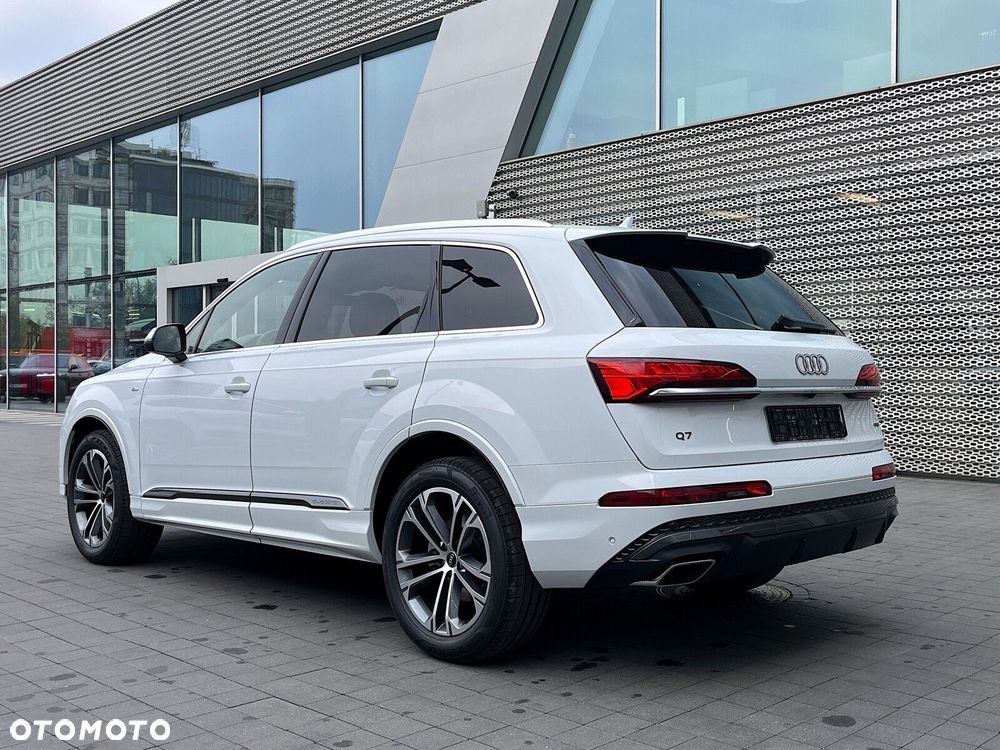 Audi Q7 - 3