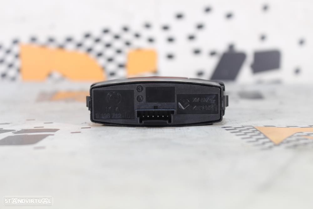 Botão De 4 Piscas Bmw 1 (E87)  61319196712 / 9196712 / E81 E82 E87 E88 - 2