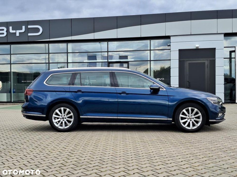 Volkswagen Passat - 6