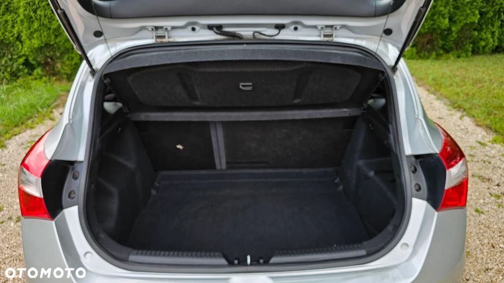 Hyundai i30 1.4 Trend - 29